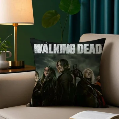 The Walking Dead Kill Or Be Killed Throw Pillow